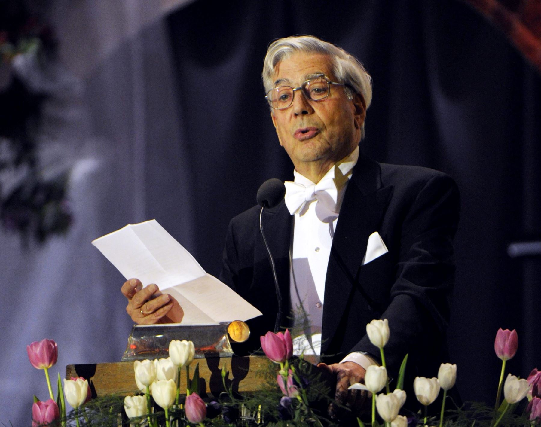 Mario Vargas Llosa