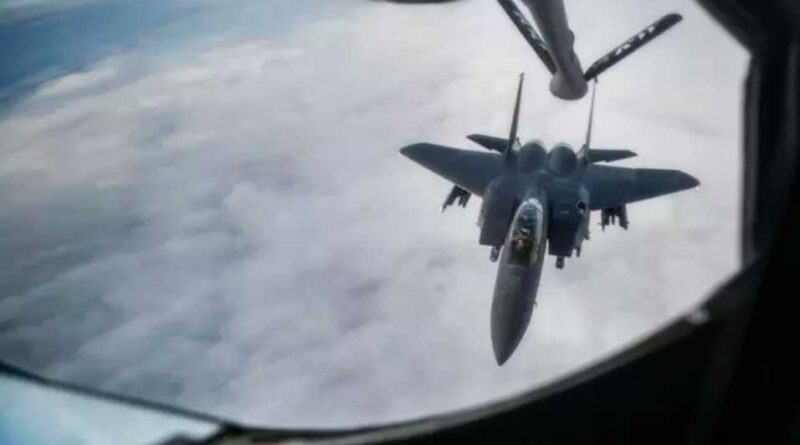 Estados Unidos anunció una ola de ataques contra 75 objetivos de Estado Islámico en Siria.