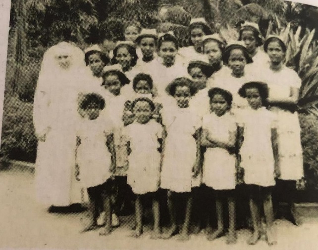 Niñas mestizas